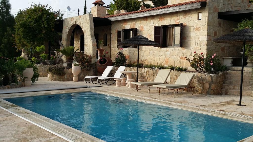 Garden Of Eden Villa Paphos Room photo